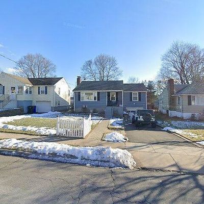 53 Jackson Ave, West Hartford, CT 06110