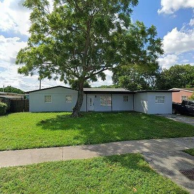 4450 Nw 172 Nd Dr, Miami Gardens, FL 33055