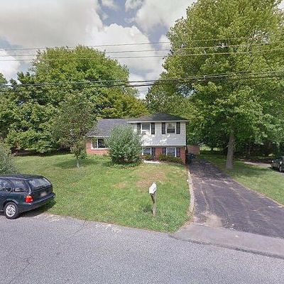 605 Georgetown Rd, Wallingford, PA 19086