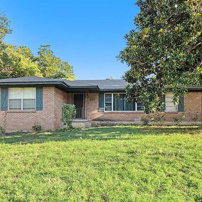 607 W Couts St, Weatherford, TX 76086