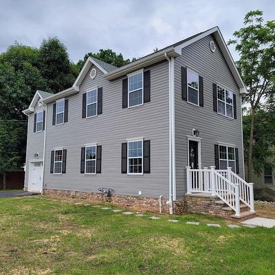 61 Juliet Ave, Somerset, NJ 08873