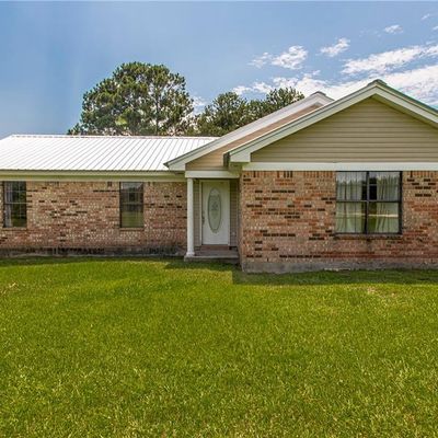 542 Old Camp Rd, Poplarville, MS 39470