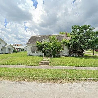 545 Mcintyre Ave, Taft, TX 78390