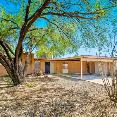 7450 E Lakeside Dr, Tucson, AZ 85730