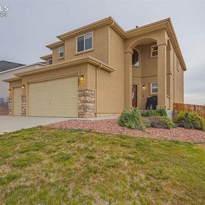 7697 Bonterra Ln, Colorado Springs, CO 80925