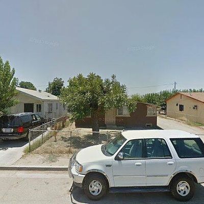 7817 Florence St, Lamont, CA 93241