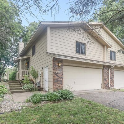 8290 Tamarack Trl, Eden Prairie, MN 55347