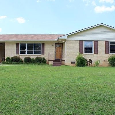 703 Grove Ave, Muscle Shoals, AL 35661