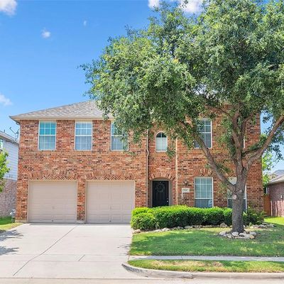 9245 Conestoga Dr, Fort Worth, TX 76131