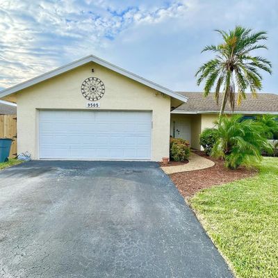 9505 Ohio Pl, Boca Raton, FL 33434