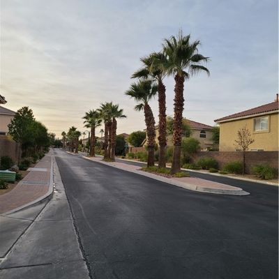 10948 Carberry Hill St, Las Vegas, NV 89141