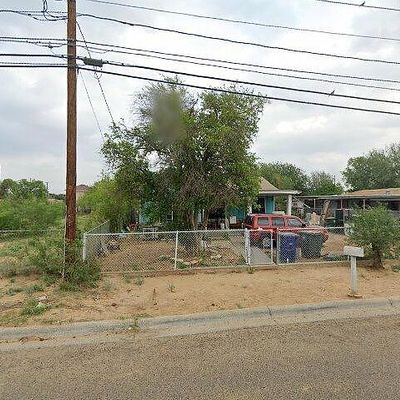 1006 E Olive St, Laredo, TX 78041