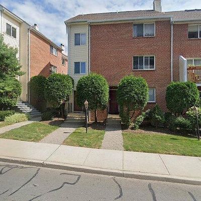 101 Grove St #17, Stamford, CT 06901