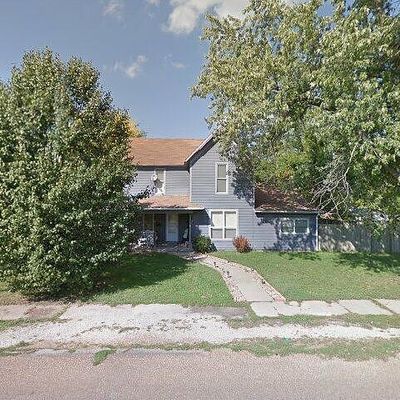 104 W 9 Th St, Holden, MO 64040
