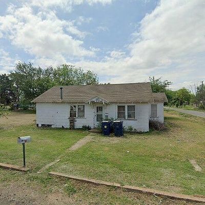 106 W Willow Ave, Duncan, OK 73533