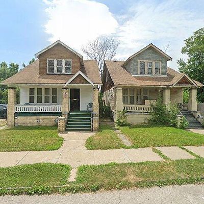 13423 Dean St, Hamtramck, MI 48212