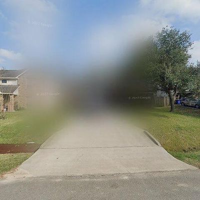 13722 Running Bear Dr, Willis, TX 77378