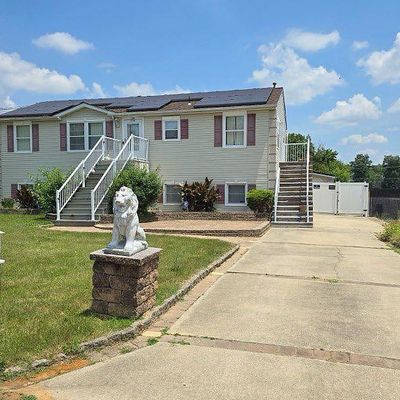 138 Willow St, Glassboro, NJ 08028