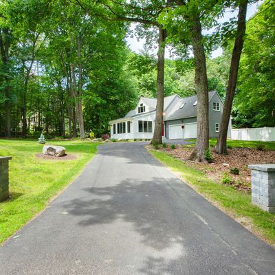 14 Greenwood Rd, North Granby, CT 06060