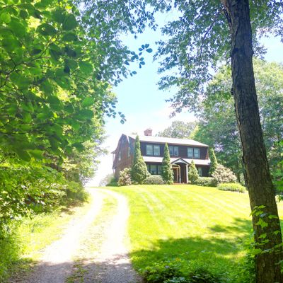 14 Rue Nicole, Barkhamsted, CT 06063