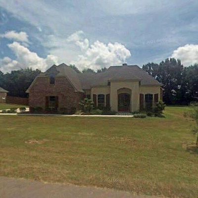 140 Rue De Hunter, Opelousas, LA 70570