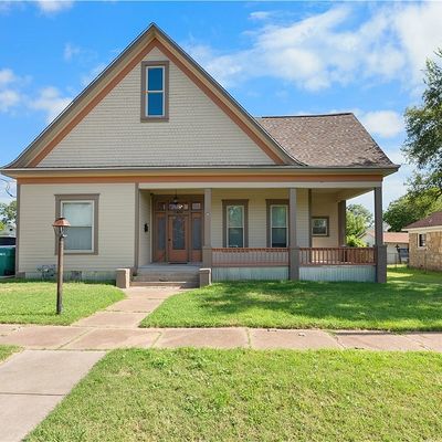 1409 E Leon St, Gatesville, TX 76528