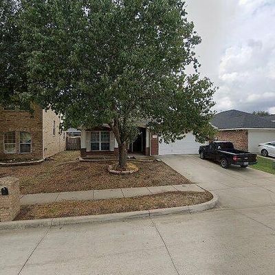 1440 Broken Spoke Ct, Fort Worth, TX 76131