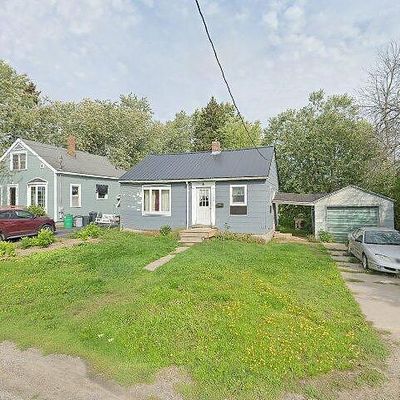 122 W 14 Th Ave, Sault Sainte Marie, MI 49783