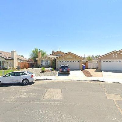 12351 Emeraldstone Dr, Victorville, CA 92392