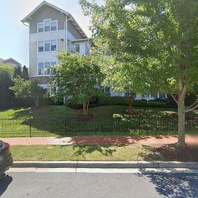 12832 Clarksburg Square Rd #308, Clarksburg, MD 20871