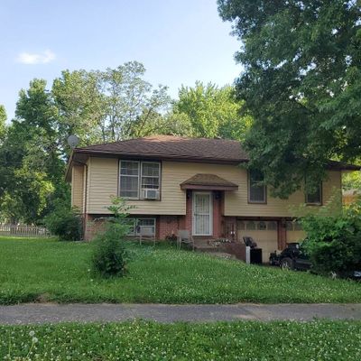 1701 Evergreen St, Leavenworth, KS 66048