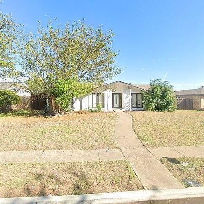 1707 Baltimore Dr, Richardson, TX 75081