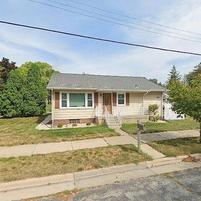 1707 Saint Andrew St, La Crosse, WI 54603