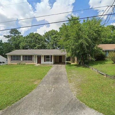 1712 Gloria St, Phenix City, AL 36869