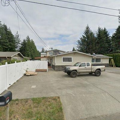 1760 Pennsylvania St, Coos Bay, OR 97420