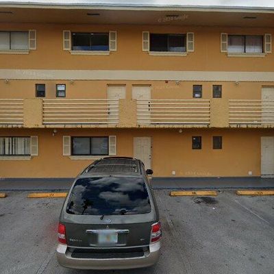 180 Royal Palm Rd #116, Hialeah, FL 33016