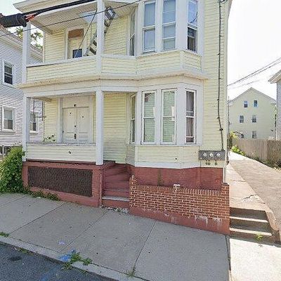 15 Erastus St, Providence, RI 02909