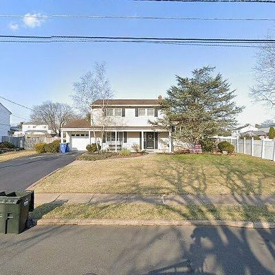 15 Grier Rd, Somerset, NJ 08873