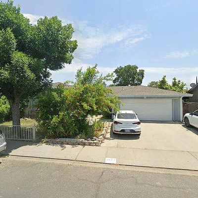 1520 Virlee Dr, Modesto, CA 95355