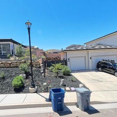 1592 E Black Brush Dr, Washington, UT 84780