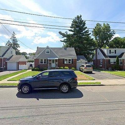 16 Wayne Rd, Fair Lawn, NJ 07410