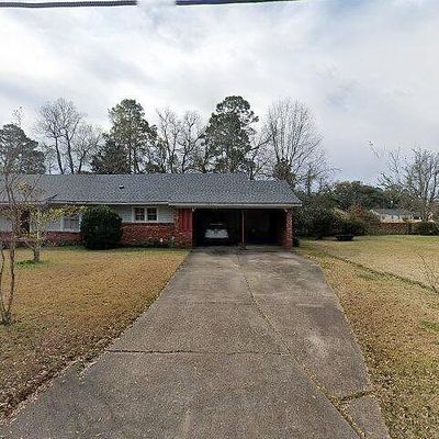 206 E Smiley St, Opelousas, LA 70570