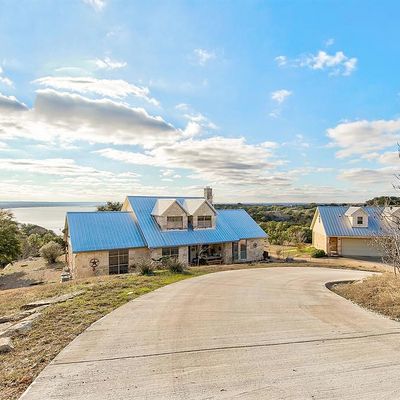 2102 Tree Top Ct, Granbury, TX 76049