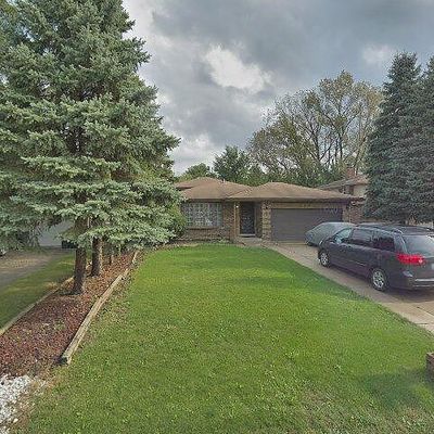 212 Poston Rd, Willow Springs, IL 60480