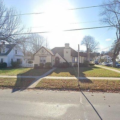 216 W Franklin St, Holyoke, MA 01040