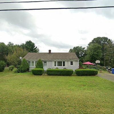 22 Winthrop Blvd, Cromwell, CT 06416