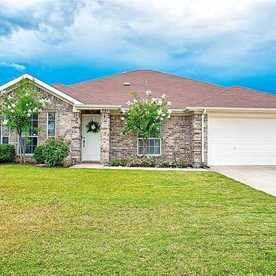 221 Whispering Dell Ln, Weatherford, TX 76085