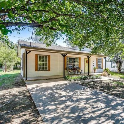 228 Huron St, Cleburne, TX 76031