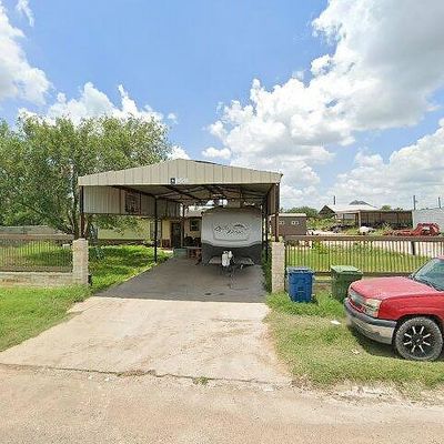 231 Moorefield Rd, Palmview, TX 78572