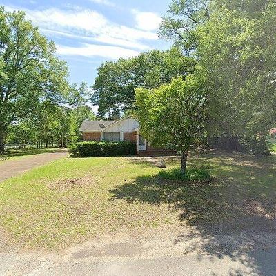 200 Elizabeth St, Arp, TX 75750